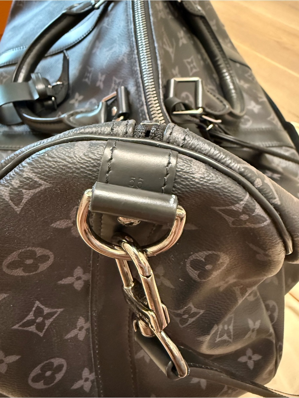 Louis Vuitton Keepall Bandoulière 55 Black Monogram Eclipse Duffel Bag - Picture 8 of 12